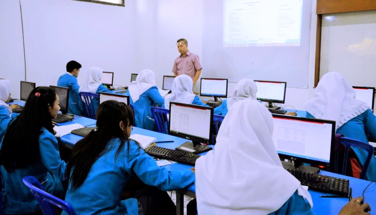 Kuliah Bisnis Digital di Universitas Maâ€™soem, Sambil Kuliah Jadi Pengusaha Mulai 5 Juta per Semester