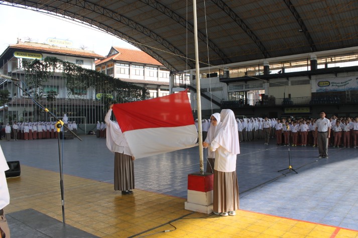 Upacara Bendera: Simbol Kehormatan dan Kesetiaan