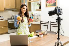 Membangun Personal Branding sebagai Food Blogger Profesional