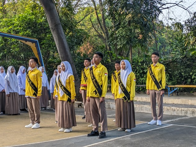 Dukungan Psikologis di SMA Boarding School Al Masoem Bandung: Membantu Siswa Merasa Nyaman