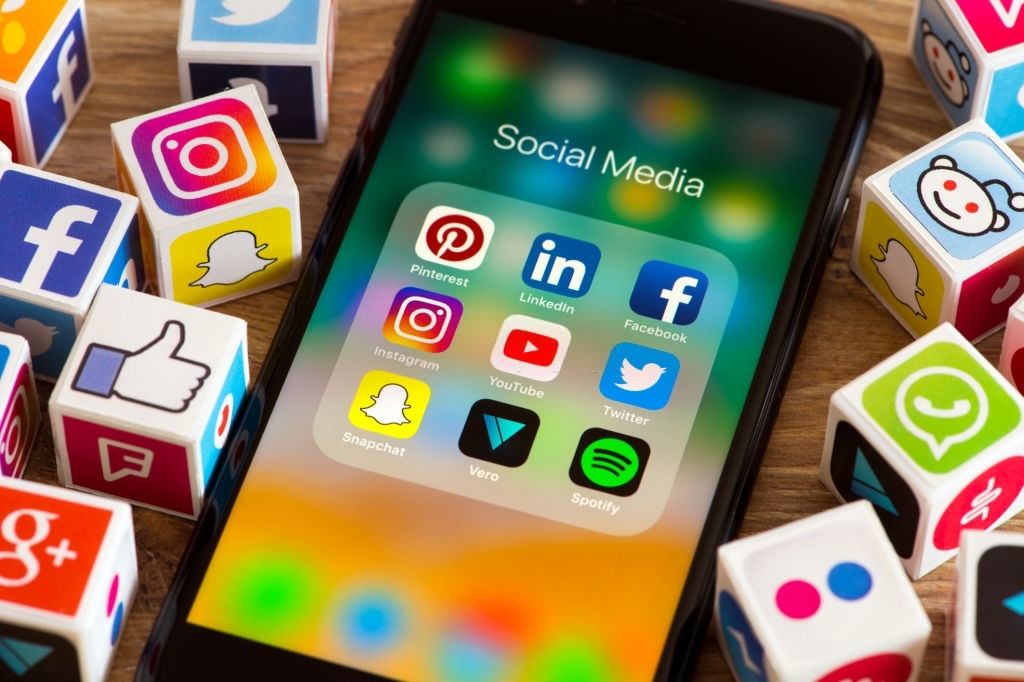 Mengenal Jasa Social Media untuk Tokoh Publik: Membangun Citra Tanpa Skandal