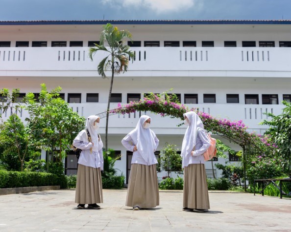 Seni Tari dalam Ekstrakurikuler di Pesantren Al Masoem Bandung