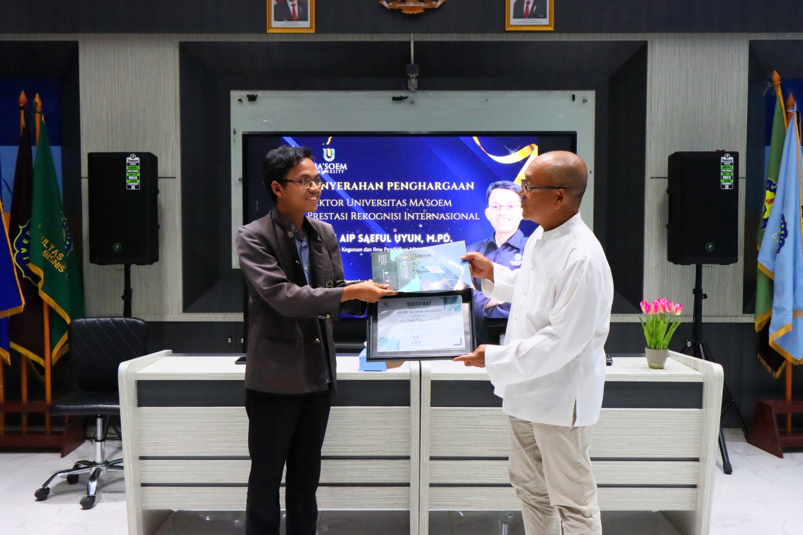 Mengenal Sosok Aip Saepul Uyun Dosen Berprestasi Tingkat Asia Pengampu Program Studi Pendidikan Bahasa Inggris