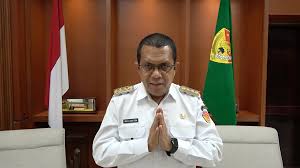 Menggali Lebih Dalam: Profil Gubernur Emanuel Melkiades dan Perannya dalam Politik Provinsi Nusa Tenggara Timur