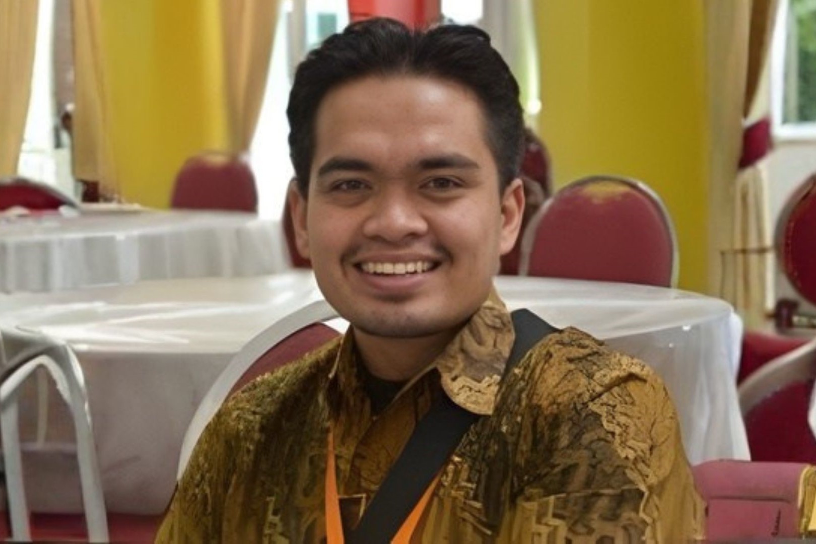 Berikut profil dosen berprestasi Al Ma'soem yang memiliki dedikasi tinggi serta kualifikasi akademik yang unggul